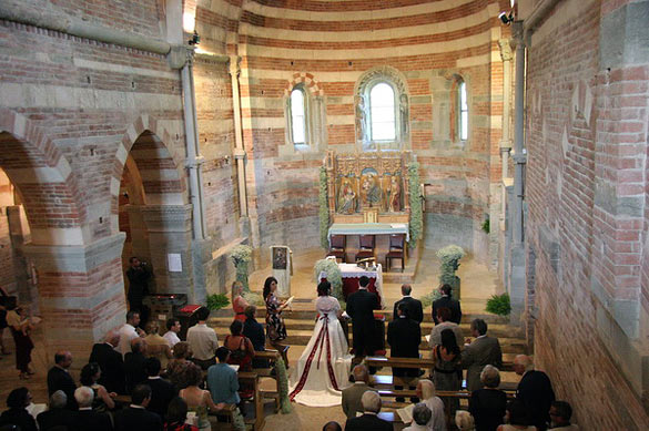 wedding-at-Vezzolano-Abbey-Piedmont wedding-at-Vezzolano-Abbey-Piedmont